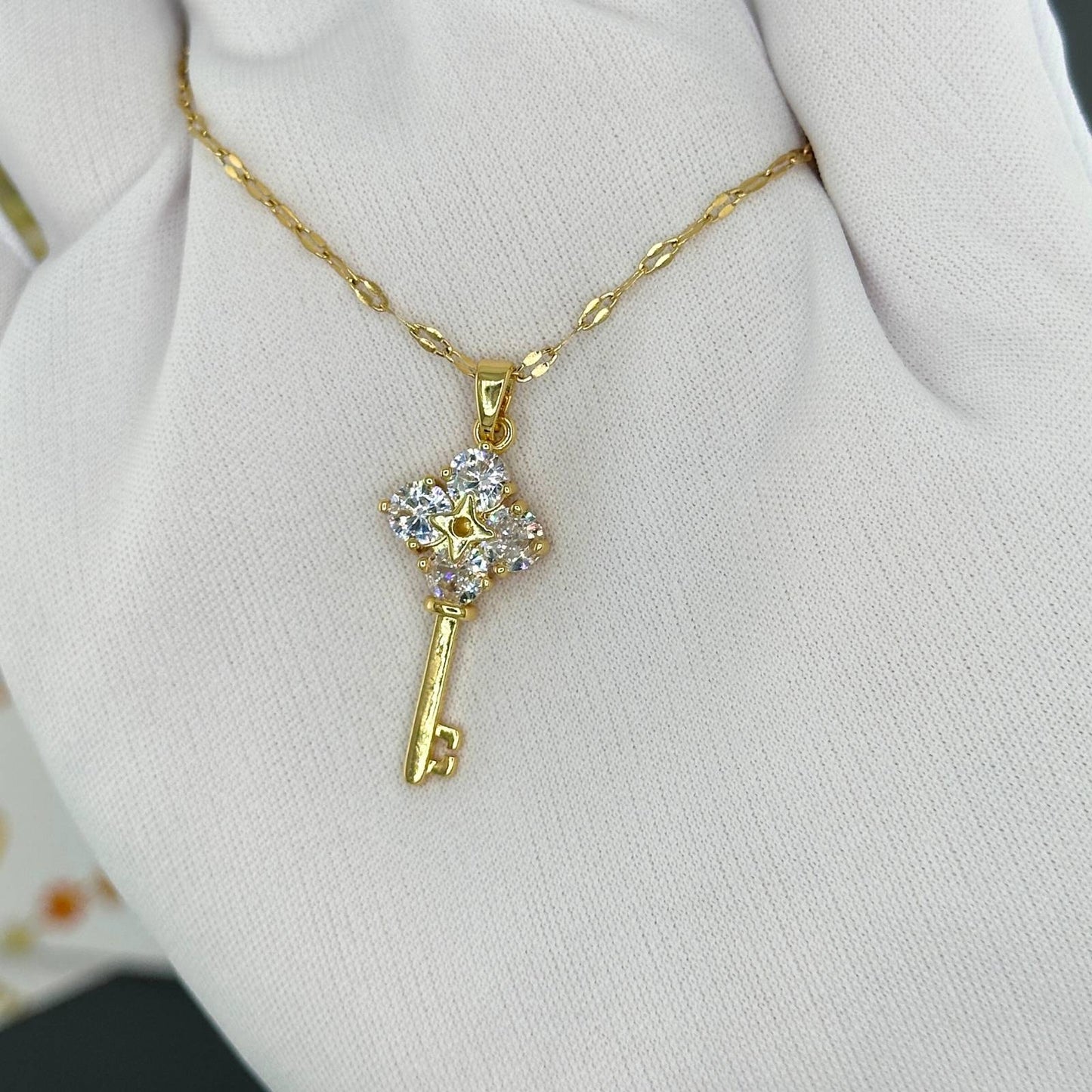 Key necklace 18K gold plated stainless steel jewellery for her