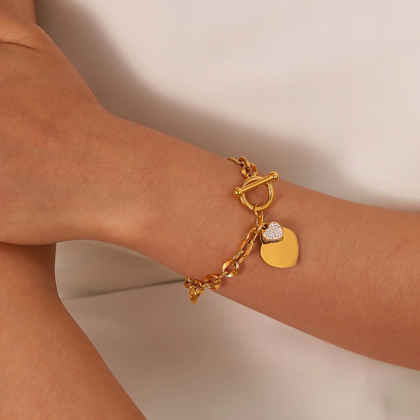 Hearts bracelet 18K gold plated stainless steel elegant jewellery for women
